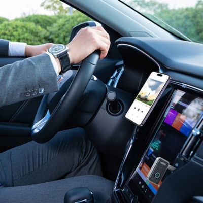 Adaptateur Bluetooth pour voiture AudioPro™ - Sécurité au volant
